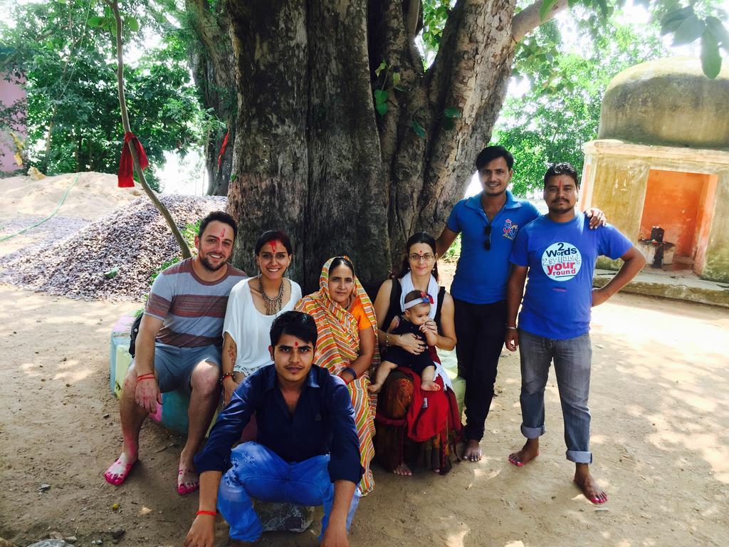 Friends In Khajuraho Apartamento Exterior foto